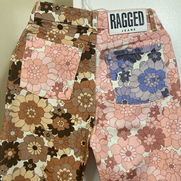 Ragged Jeans Floral Pants - Picture 4 of 7